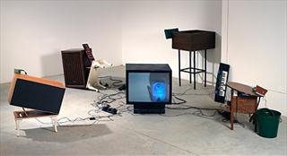 Haroon Mirza - A Sleek Dry Yell, 2008